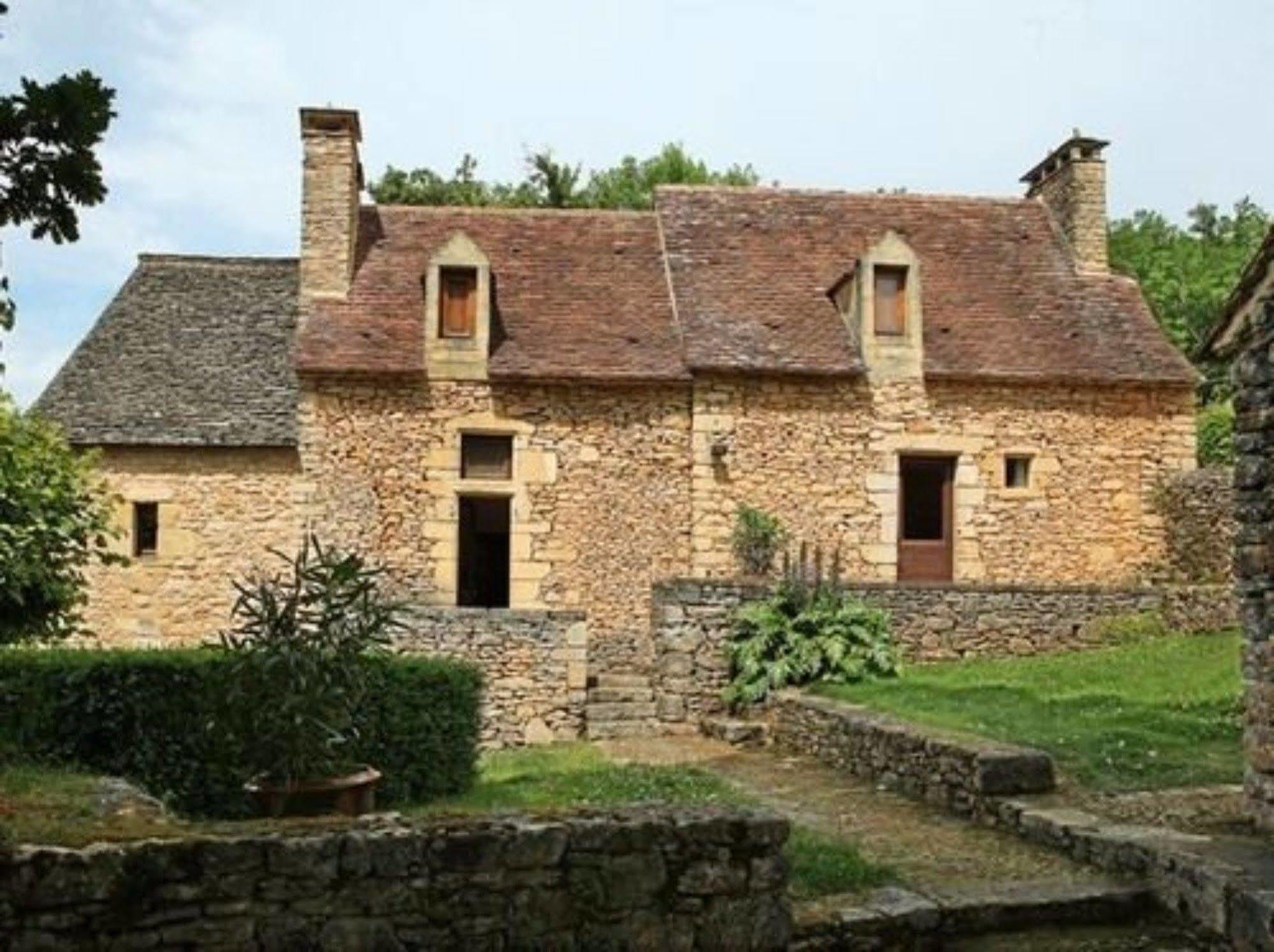 Chambres D'Hotes Avec Piscine La Rossillonie Beynac-et-Cazenac Zewnętrze zdjęcie